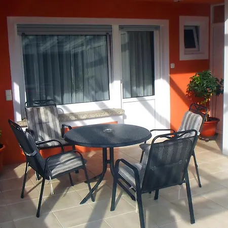 Πανσιόν Ferienweingut Rainer Beitzel